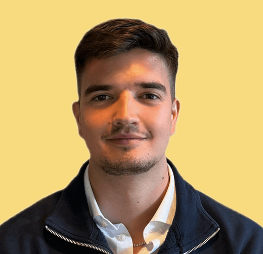 Billy Simpkin headshot